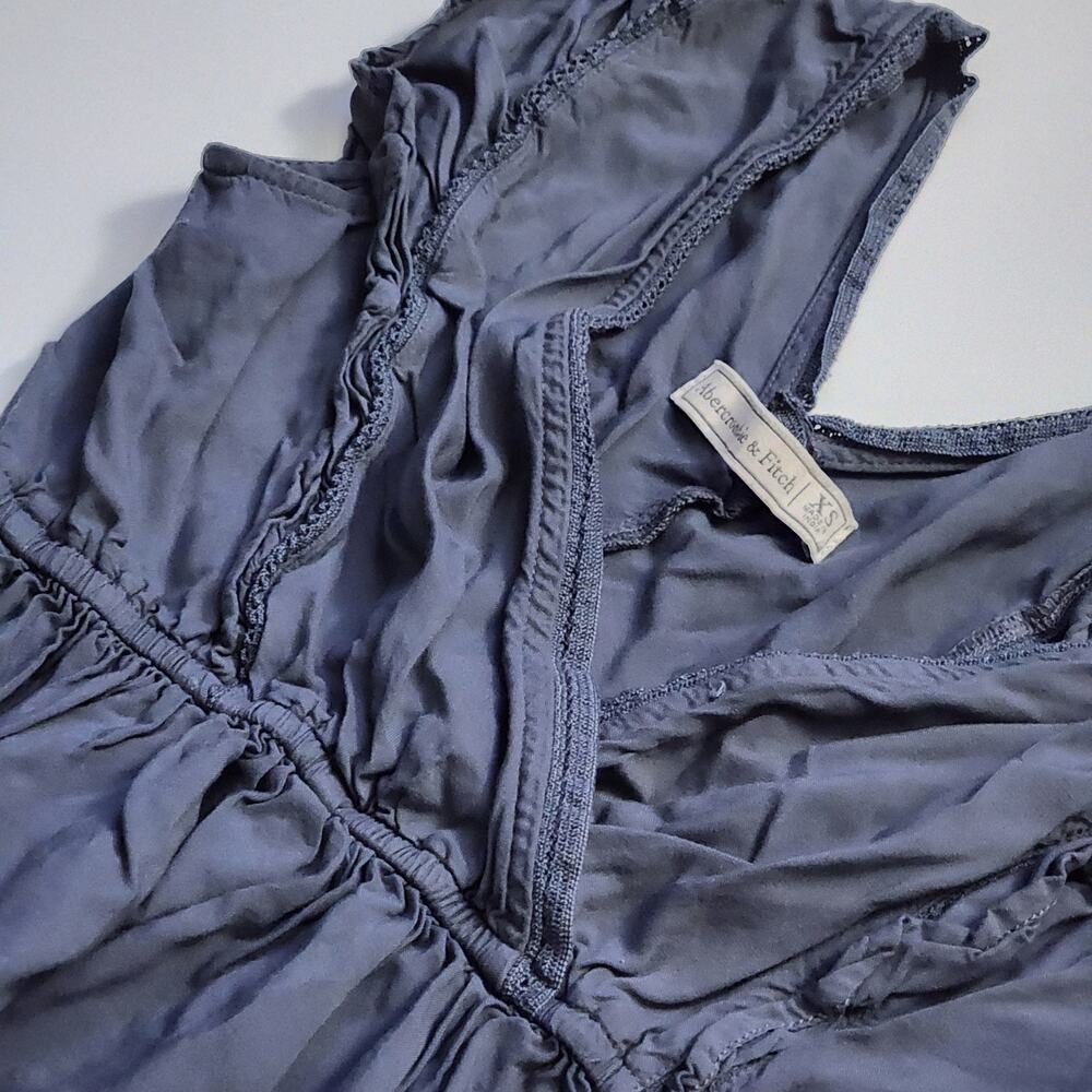 Abercrombie & Fitch Navy Wrap Peplum Top Flutter Sleeve Womens XS